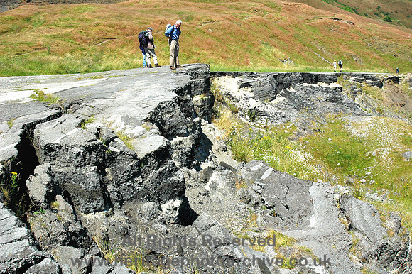 HRS 4367 Castleton, Mam Tor collapsed road 2005