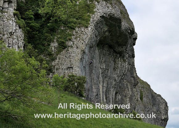 HRS 10992 Kilnsey Crag overhang