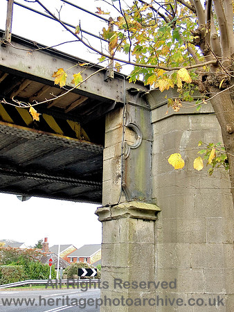 HRS 4368 Conwy, truncated cast iron bridge side 2010