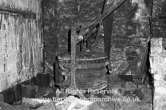 HRS 4457 Lever Bank bleachworks, bellows in blacksmith's shop