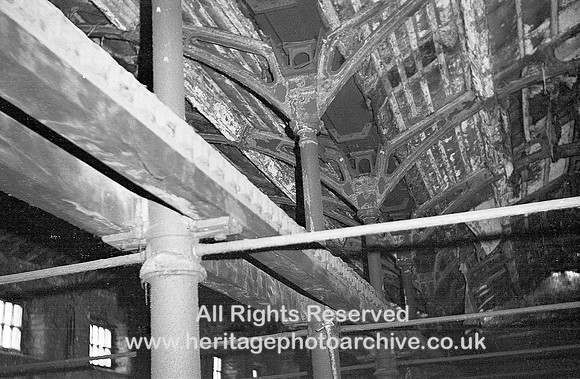 HRS 4459 Lever Bank bleachworks, cast iron roof supports