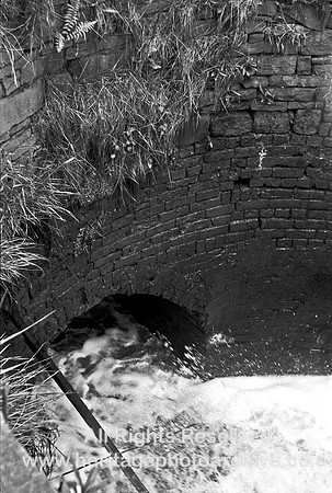 HRS 2883 Radcliffe Bealey's weir overflow 1970s