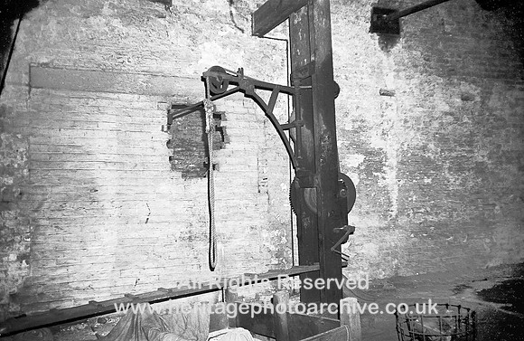 HRS 2885 Radcliffe, Bealey's bleachworks crane 1974
