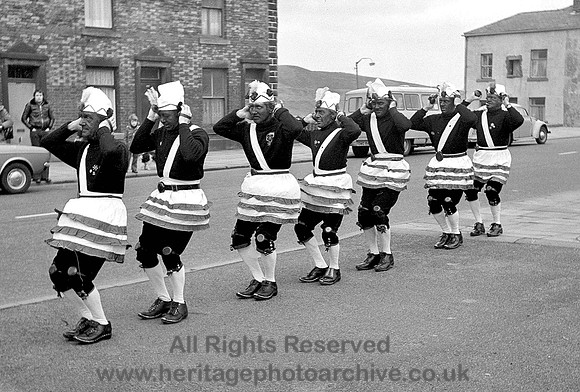 HRS 4517 Bacup Coconutters nut dance 1960s