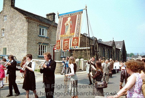 HRS 4532 Ramsbottom, Whit Walks, Banners