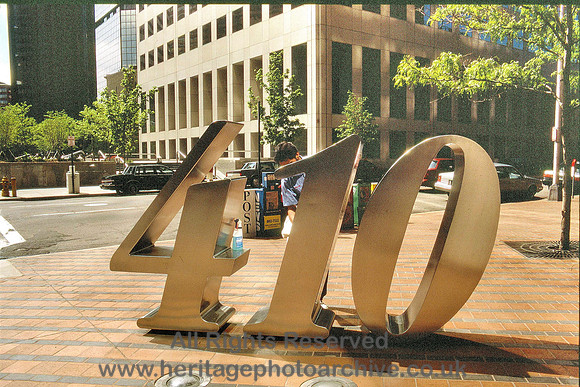 HRS 4537 USA, Denver Colorado Sign of the times 410