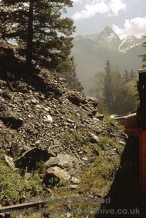 HRS 4554 USA, Durango to Silverton railroad climbing