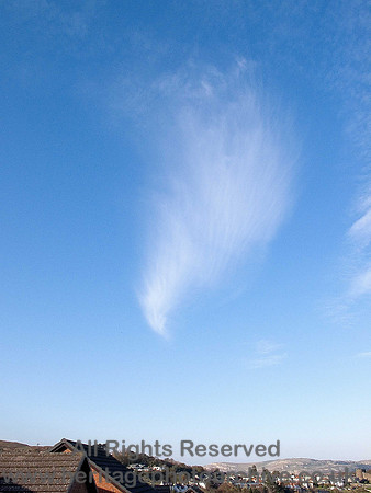 HRS 4584 Cirrus Conwy n to S approx Oct 2007
