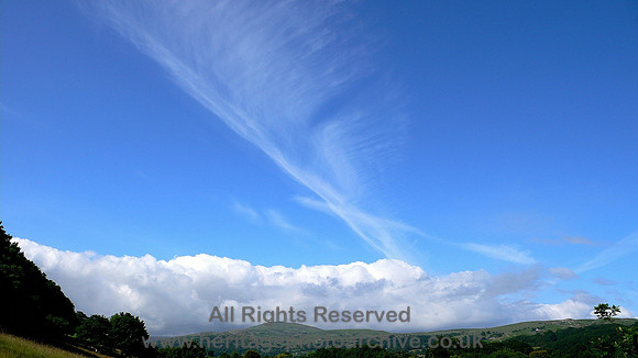 HRS 4585 Cirrus clouds May 2008