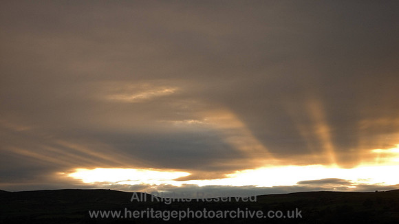 HRS 4593 Crepuscular sun rays Conwy  Sep 2007
