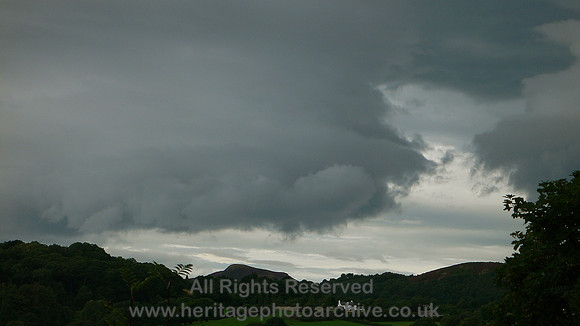 HRS 4603 Storm cloud over Conwy, view to west 16th Aug 2008