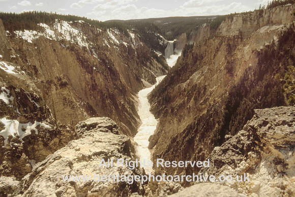 HRS 91 USA Yellowstone Lower Falls and gorge