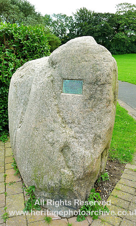 HRS 4685 Vickerstown Park glacial erratic 20120