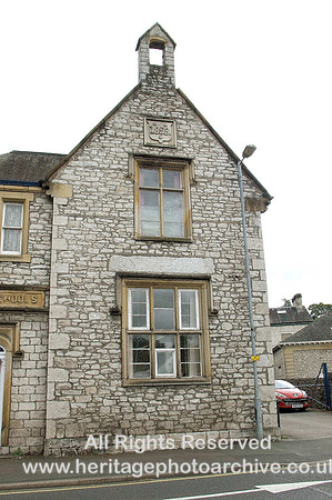 HRS 4773  Kendal, School Longpool