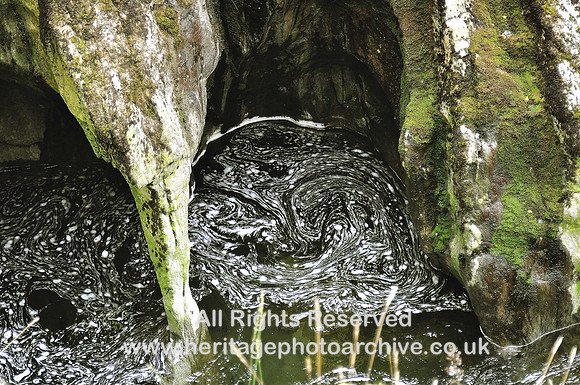 HRS 4899 Dunnerdale, River Duddon Bridge, pothole erosion 2010