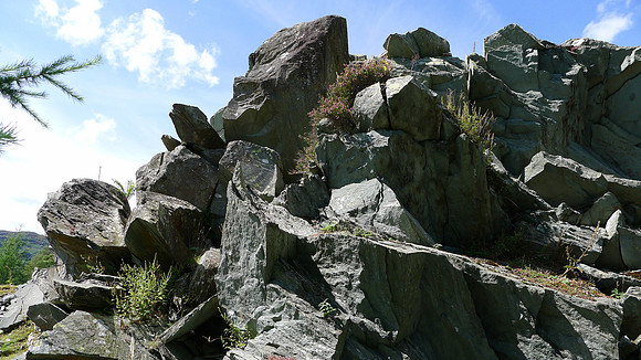 HRS 7879 Photo Location 9 Fine-bedded tuff outcrop