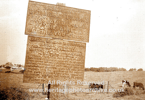 HRS 5011 Knott End Station warning sign c 1960