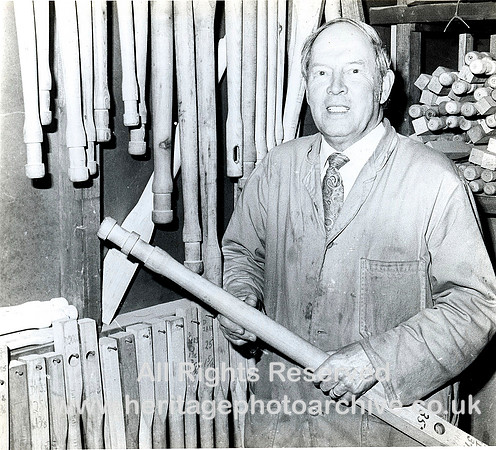 HRS 5007b Loom picker stick maker Radcliffe 1970s