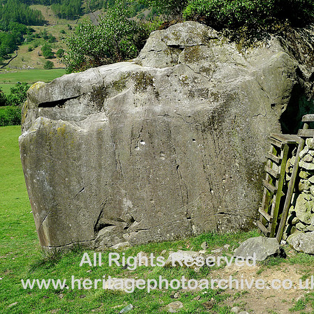 HRS 5089 Langdale, Copt Howe Bronze Age art rockface 2012