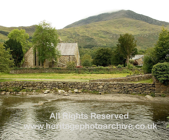 HRS 5189 Beddgelert church 2007