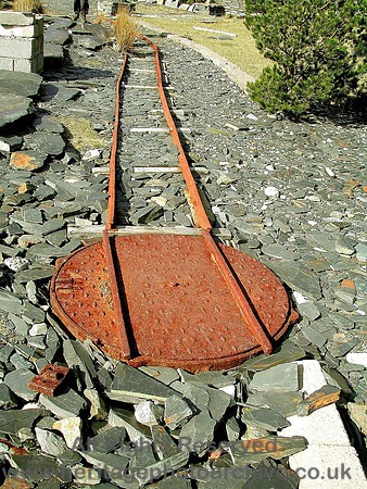 HRS 5212 Robin Jones, Garden Slate truck turntable 2004