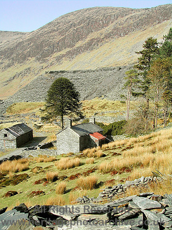 HRS 5231 Cwmorthin, Workshop and offices 2004
