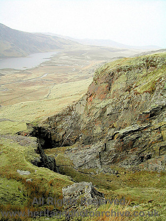 HRS 5249 Cwmorthin lake looking south 2004