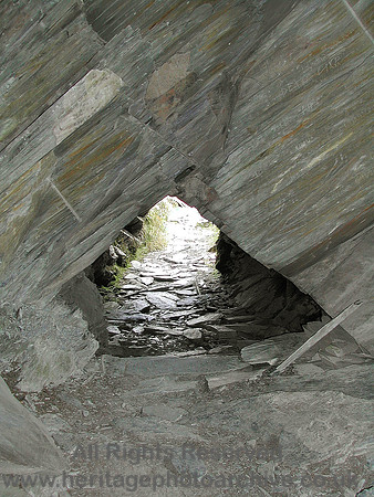 HRS 5302 Wrysgan, level looking towards daylight 2004