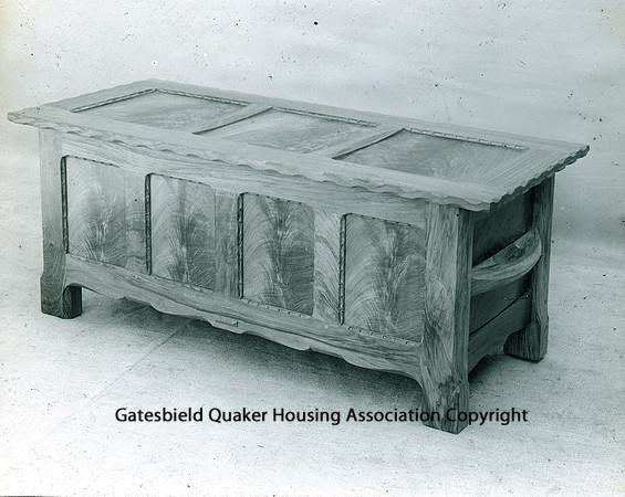 Simple panneled coffer