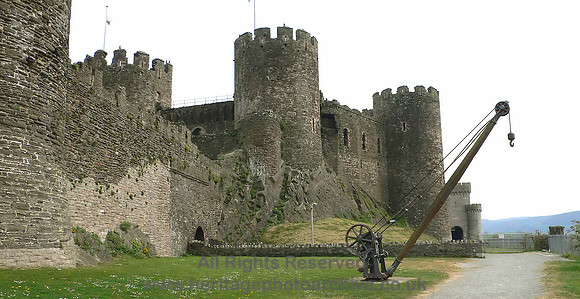 HRS 5394 Conwy, Railway siding by castle walls 2007