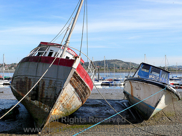 HRS 5400 Conwy beached boats 2007