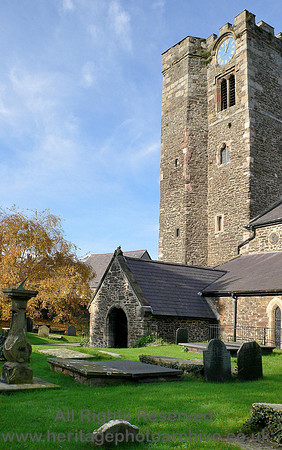 HRS 5405 Conwy, churchyard 2007