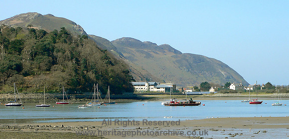 HRS 5414 Conwy mountain and boats 2007