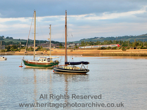 HRS 5424 Boats and train, Conwy 2008