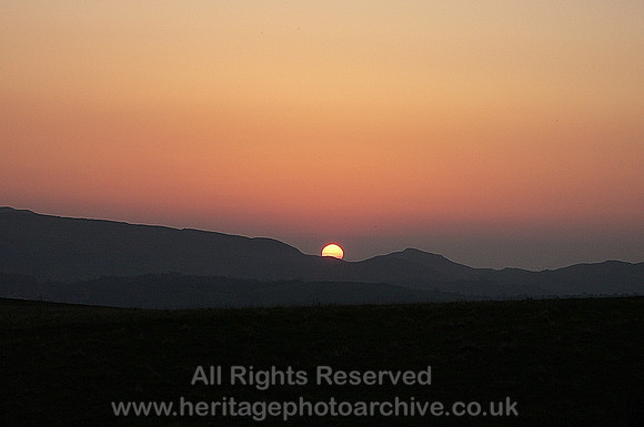 HRS 5466 Sunset over Conwy April 2010