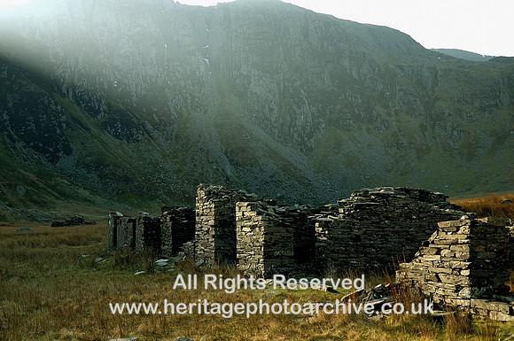 HRS 5512 Cwm Eigiau barracks