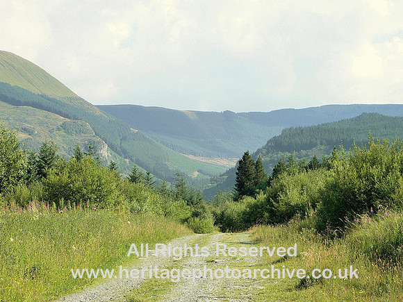 HRS 5900 U-shaped valley above Dolwyddelan 2010