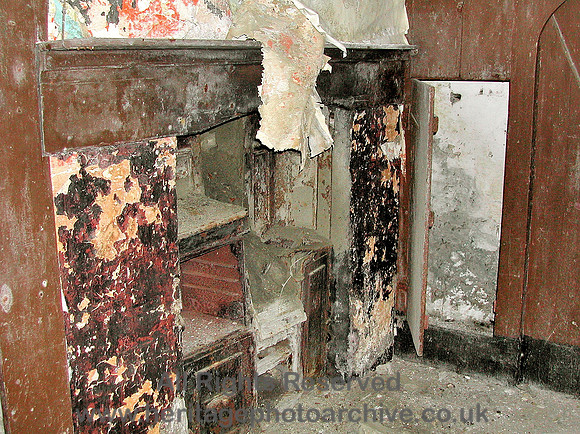 HRS 5932 Graig Conwy fireplace 2003