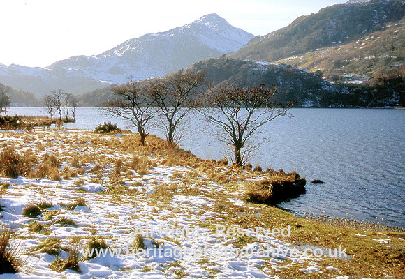 HRS 5952 Llyn Gwynant in snow 2004