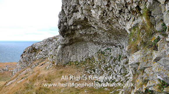 HRS 6008 Horizontal passage in limestone looking north