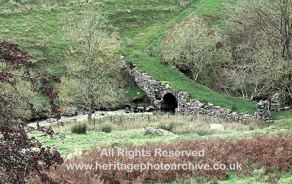 HRS 6076 Llyn Conwy area, stone bridge near sheepfold