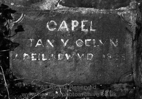 HRS 6101 Maenan, Capel Tan-y-Celyn datestone 2006