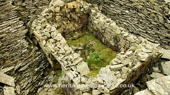 HRS 6127 Caban from above, Cwt y Bugail quarry 2008
