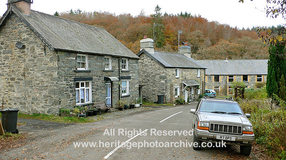 HRS 6225 Penmachno woollen mill houses 2007