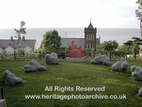 HRS 6237 Park and church Penmaenmawr 2002