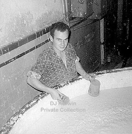 ELPM Beating House 1962 or 3 Image one