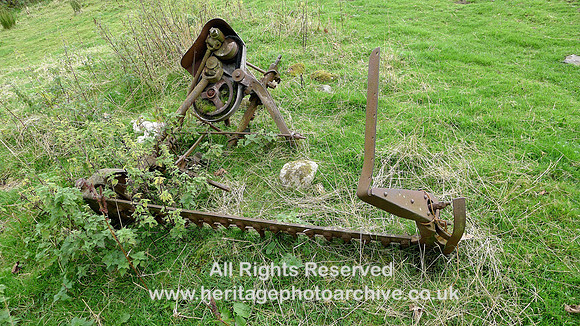 HRS 7340 Buskett Howe Farm, mowing machine