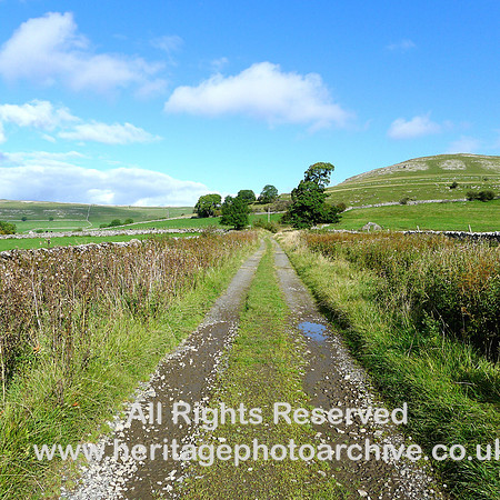 HRS 7348 Orton, Gamelands road to stone circle