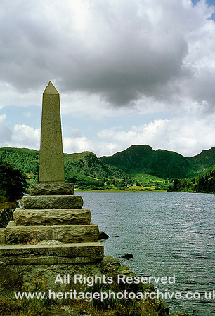 HRS 6397 Llyn Crafnant monument c1990s