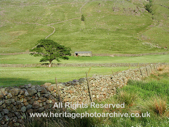 HRS 6437 Duddon Valley barn 2005